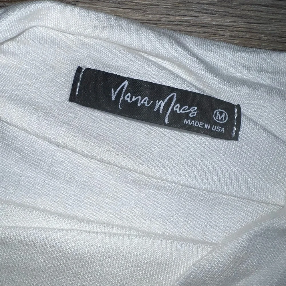 NWT NanaMacs mock neck long sleeve bodysuit - Picture 2 of 6